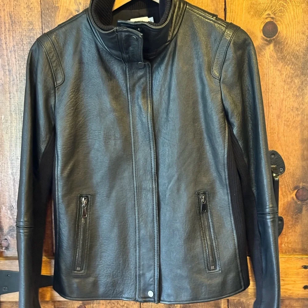 Vince 100% Lamb Leather Classic Black Leather Jacket Medium - Picture 3 of 6